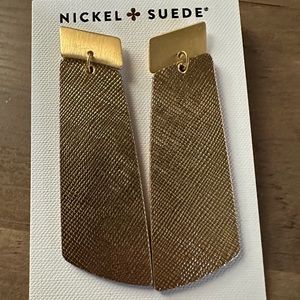 Nickel and Suede Post Gems, Gold